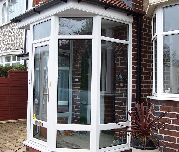 Glazed-Porch-Design-2