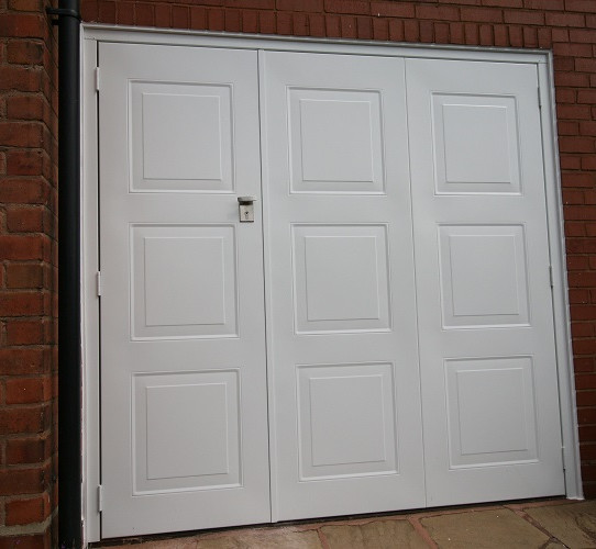 Side-Hinged-Garage-Doors-3