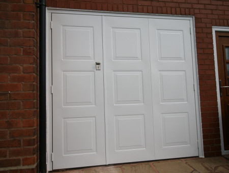 Side-Hinged-Garage-Doors-3