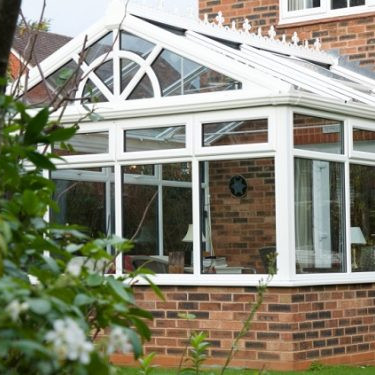 Touch-of-Finesse-Conservatories-710x375