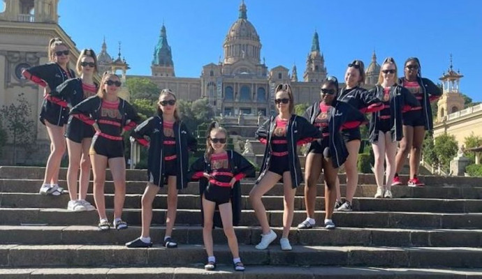 Finesse_Cheerleading