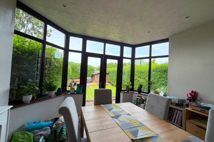 SuperHomes_Zimmer_4_July2026