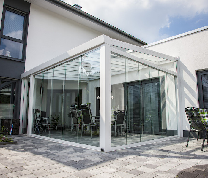 Finesse_Giallo_Veranda_Glass_Rooms_4_600x900