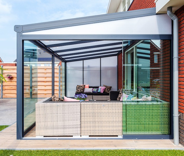 Finesse-Nebbiolo_Veranda_Glass_Room_2_600x900