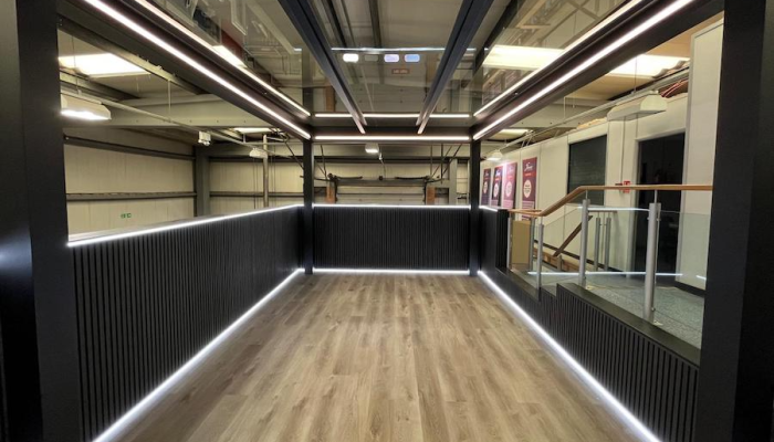 Finesse_Pinela_Glass_4-1